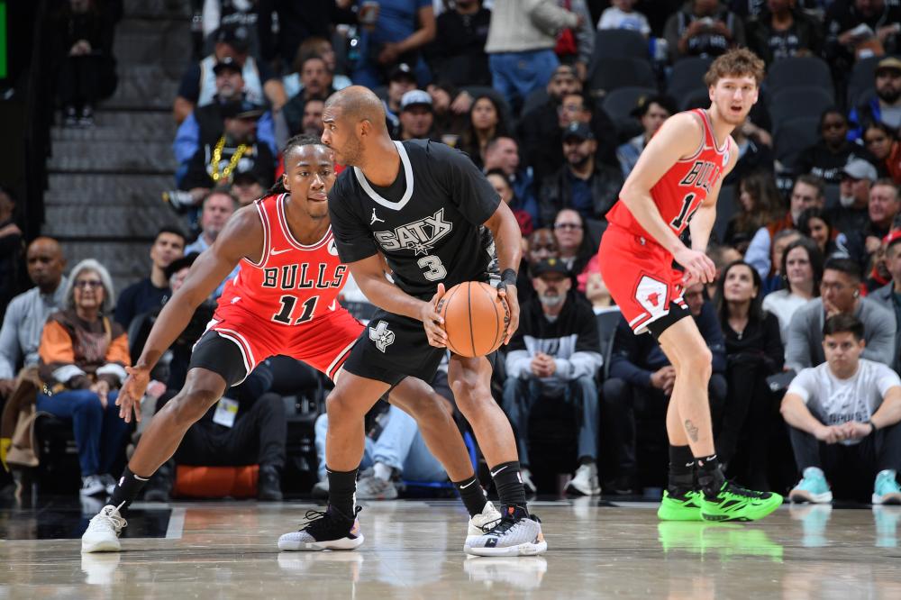 西蒙尼与马 西蒙尼与马